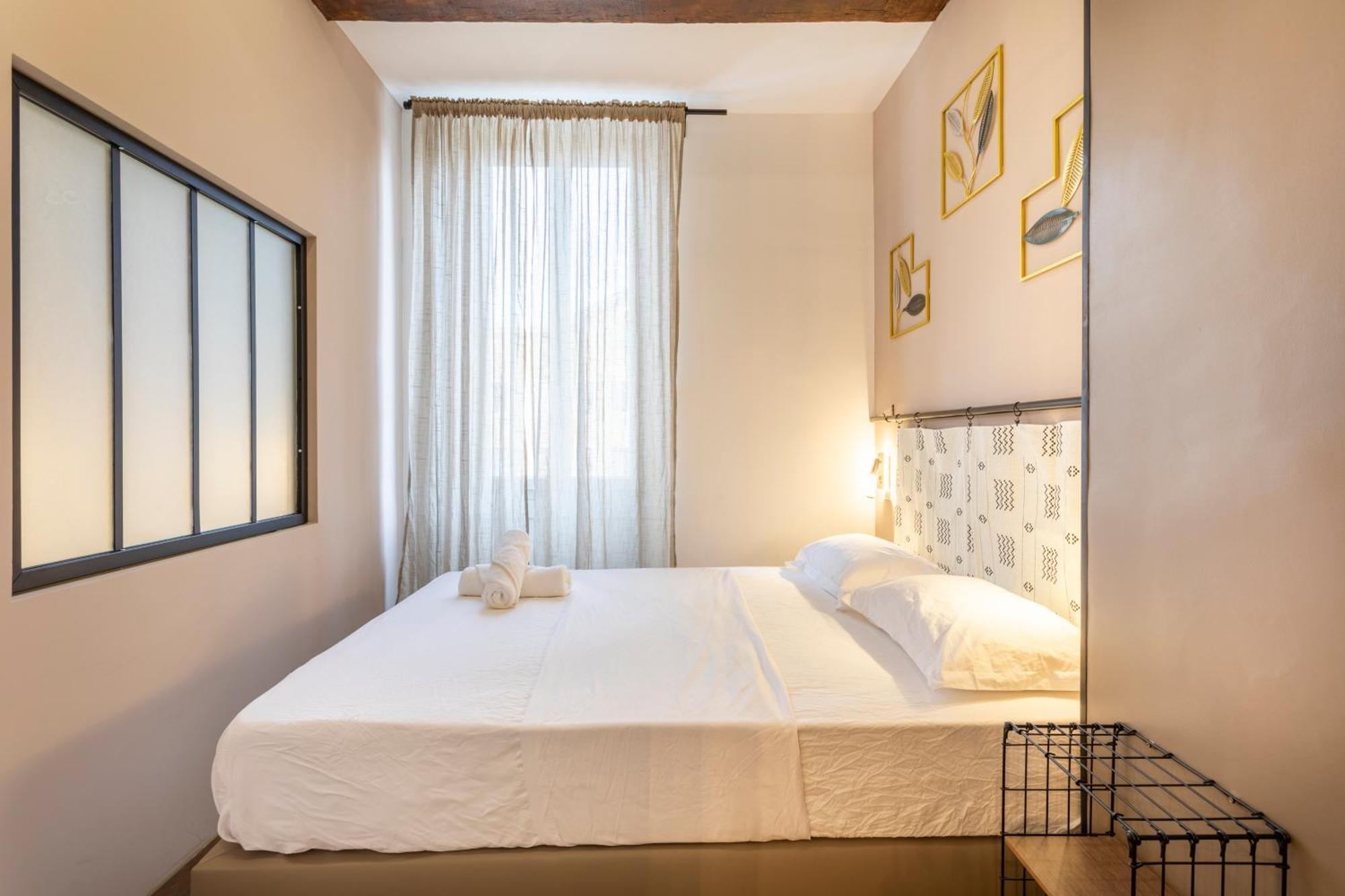 Adira Marseille Panier 2 Etoiles Apartment Exterior photo